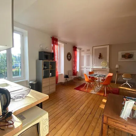 Apartament Au Logis De Abi *