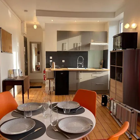 Apartament Au Logis De Abi